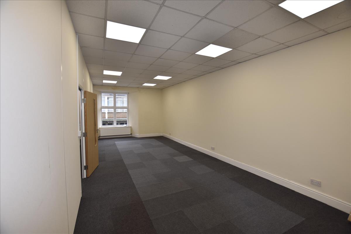 Property Image e7fd1d80-66d4-43af-aff7-d5fe682199d4