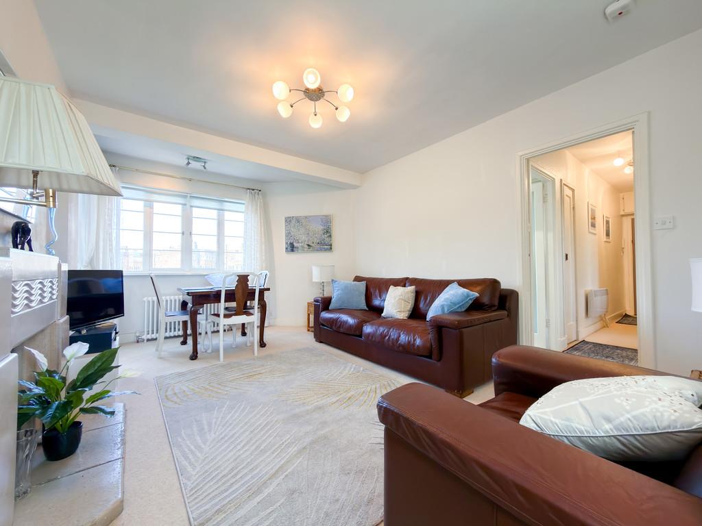 Property Image e801a3a1-c905-4e35-8b8f-3e178f4961cd