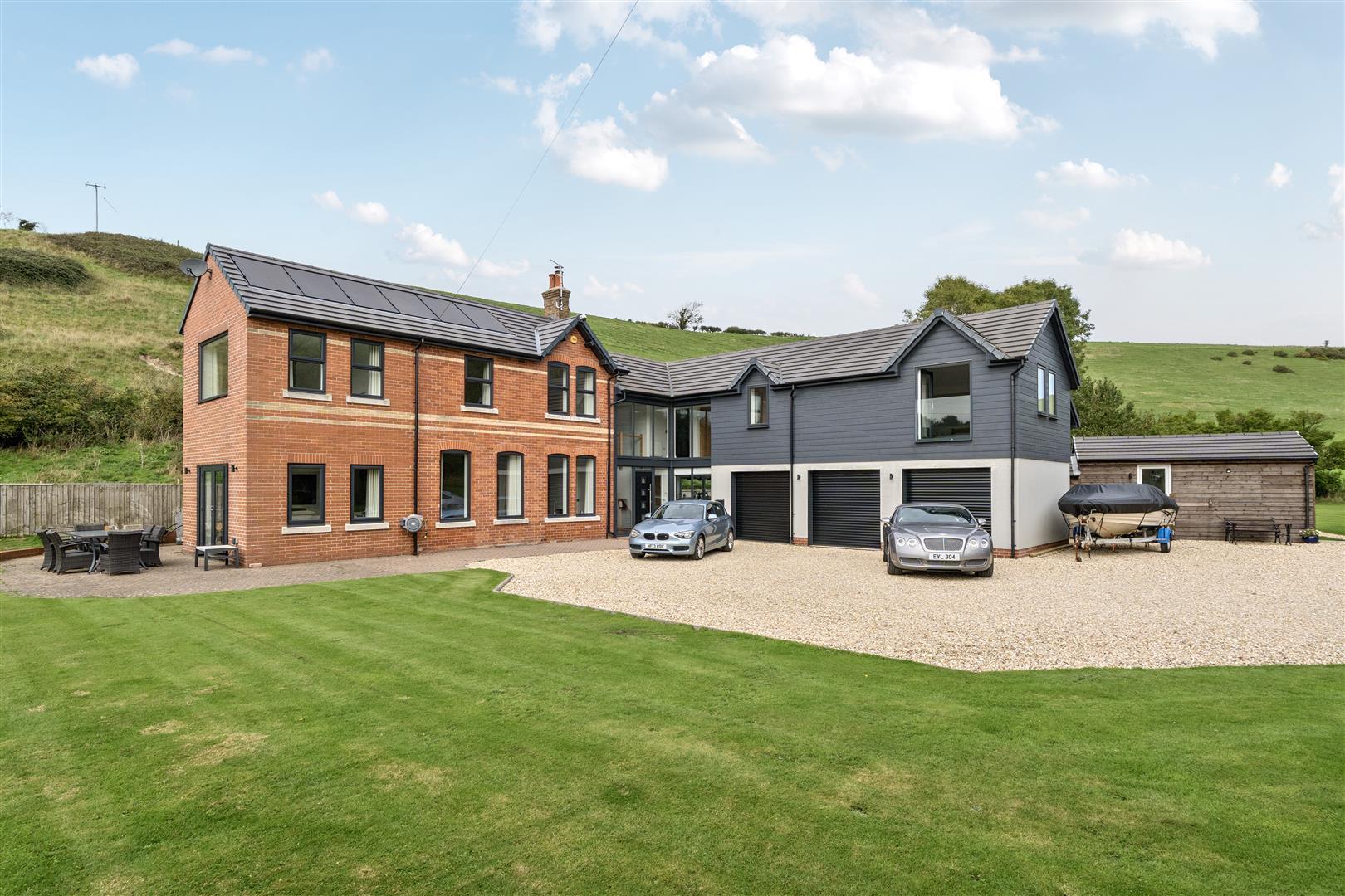 Property Image e80c8d18-e3db-4f0f-a453-2de9621ab6e5