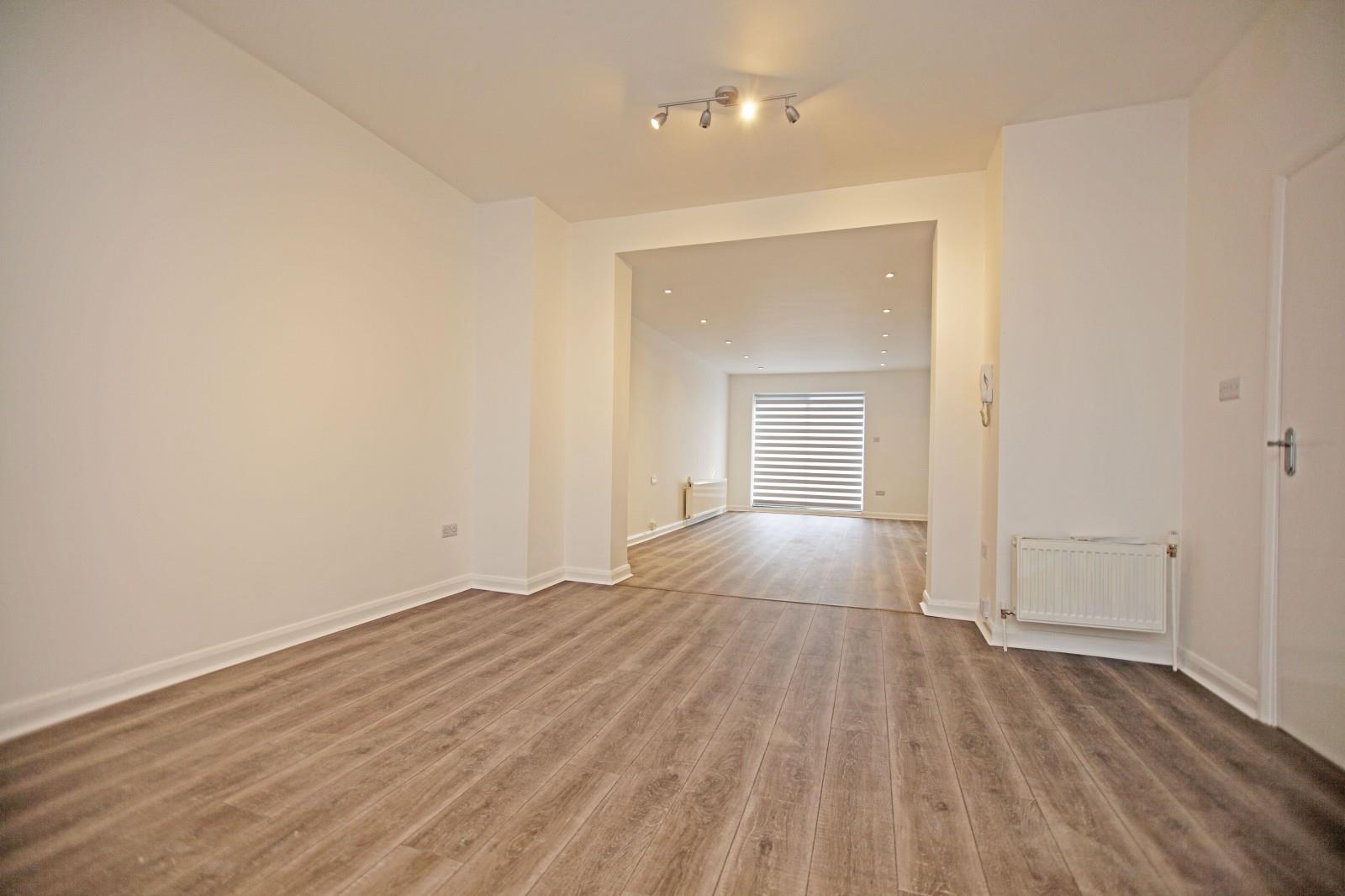 Property Image e80ea77c-04a1-4115-ac31-65edb31f779b