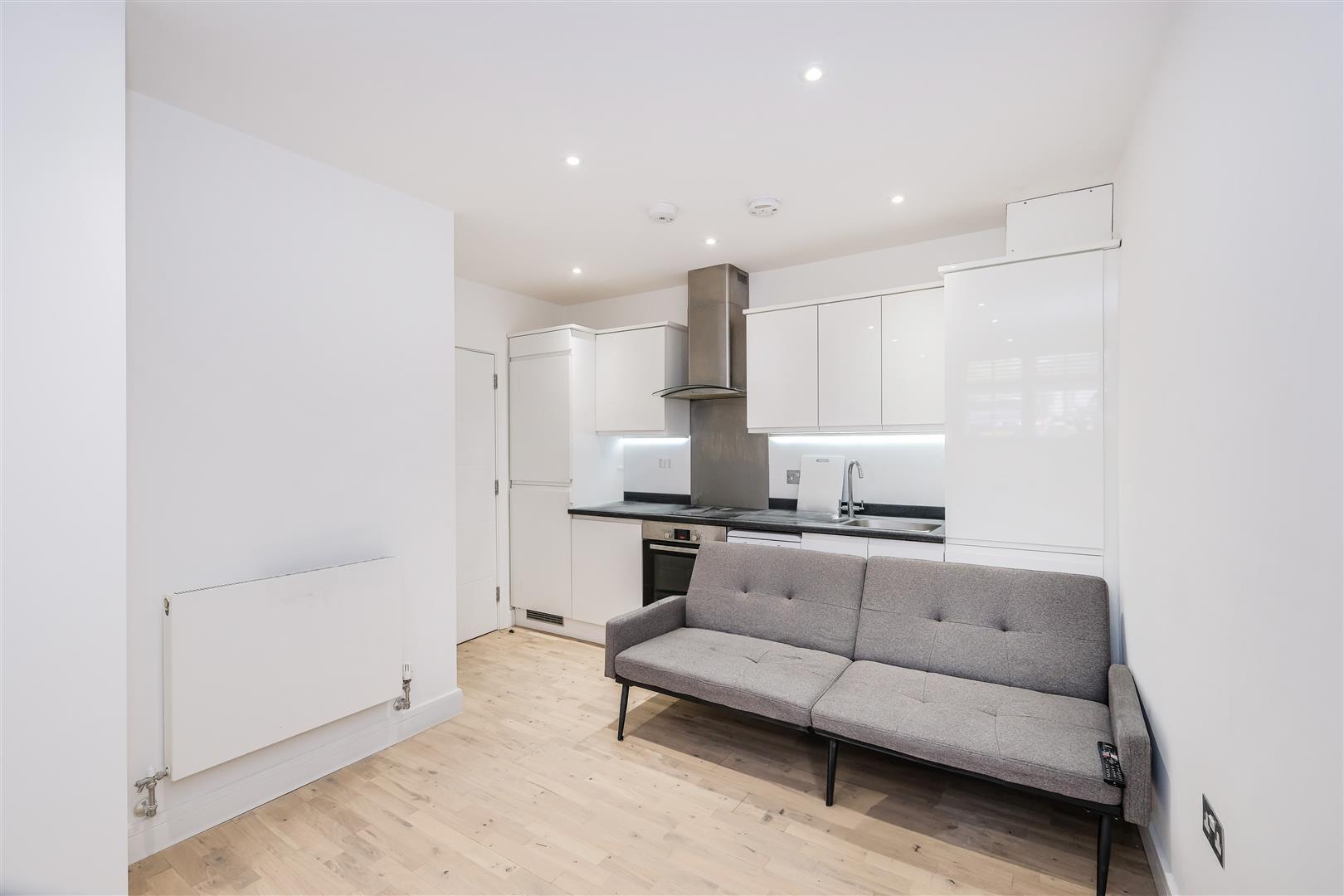 Property Image e81ba181-034a-4762-8996-8c1e69452e40