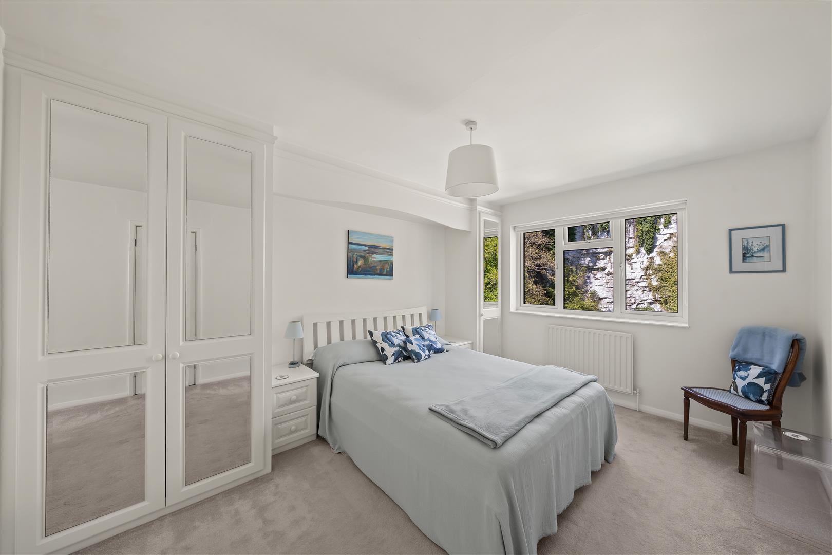 Property Image e82094e7-23f9-498b-806c-dbd2e8ba4f4e