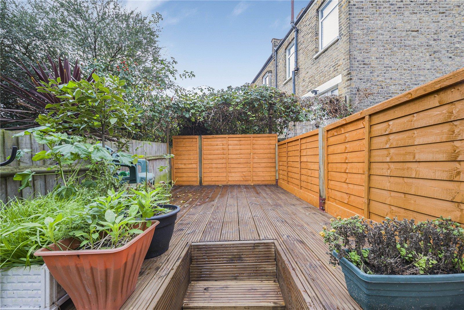 Property Image e823b33b-e3c4-41d7-8dae-3b18b5214d3c