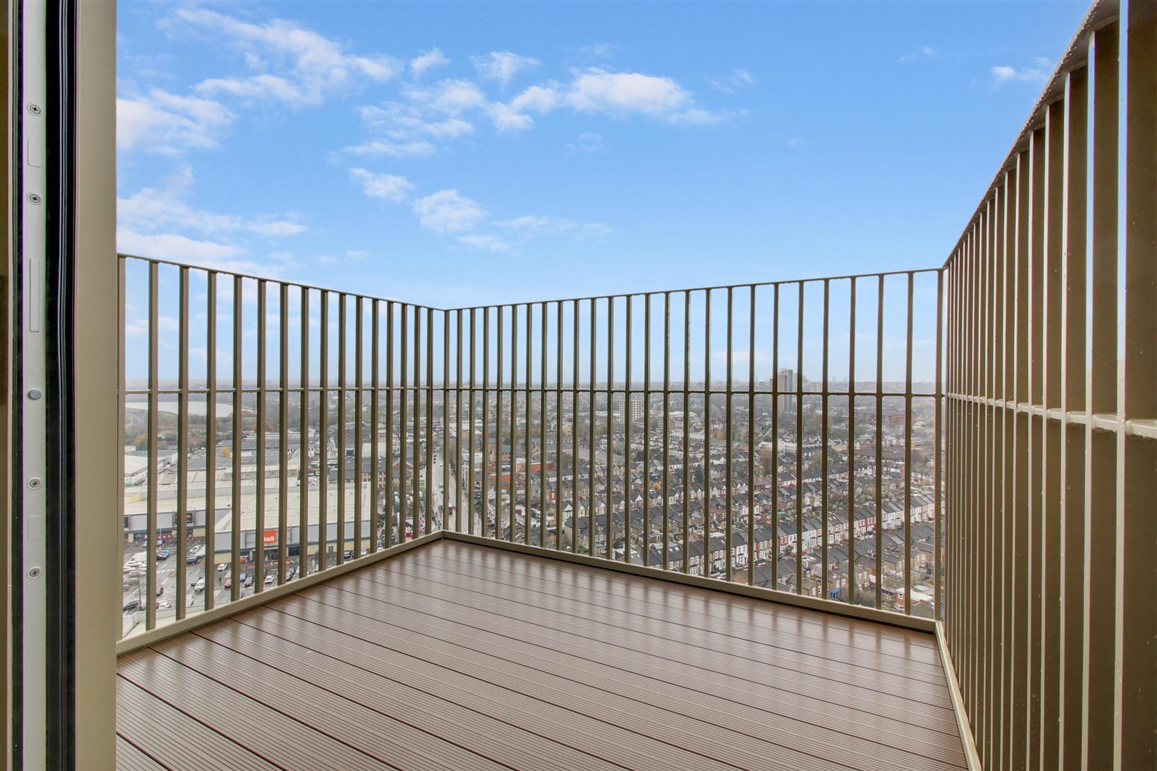 Property Image e82450e6-6e12-4024-b41d-17a41bd055d2