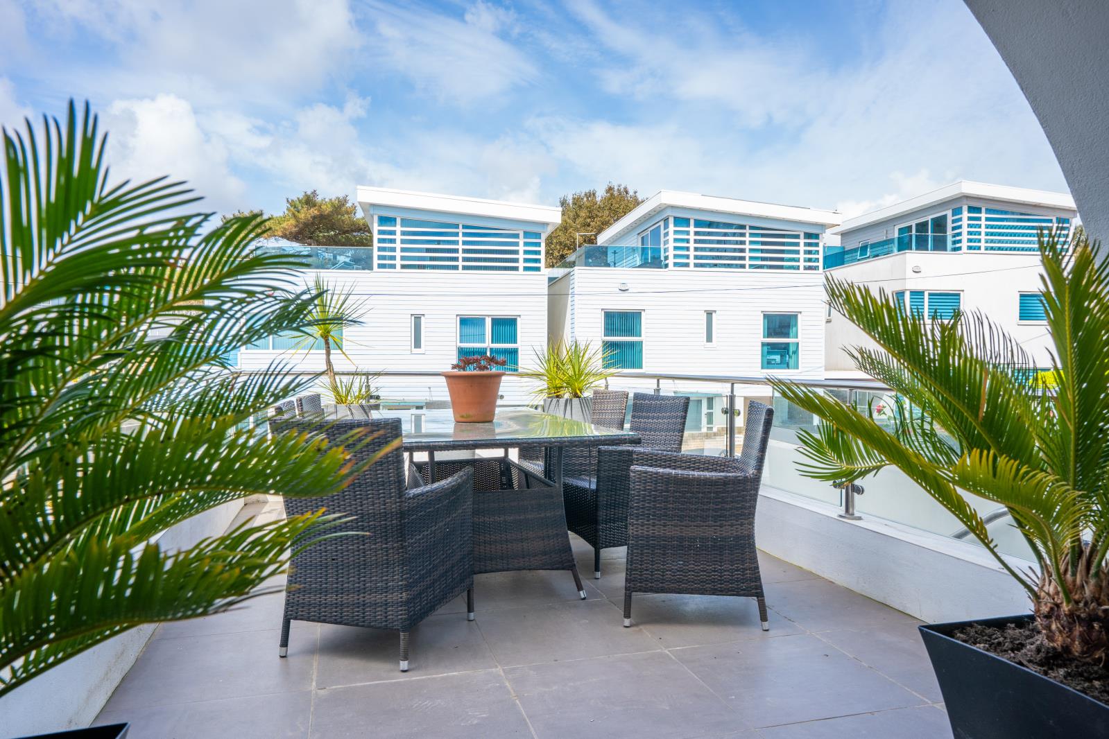 Property Image e82fa0cb-b11f-41c3-82d6-8aee4b537c4c