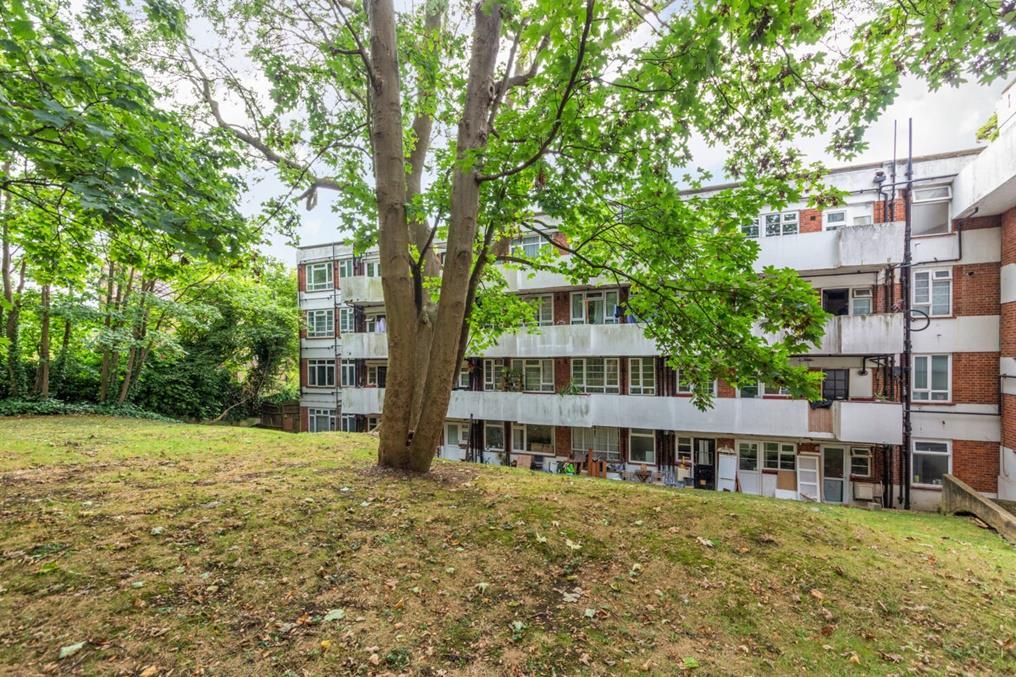 Property Image e83a24f6-3a10-45be-9383-9e2238314d94