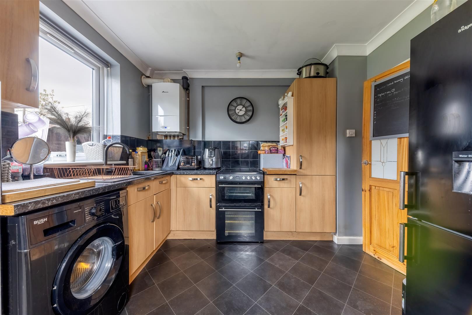 Property Image e843fef5-7f66-4c62-a2f9-33e1e5971f63