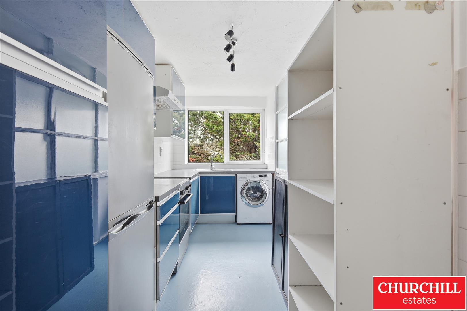 Property Image e84c98fc-a494-45bd-b510-41f360bf54e0