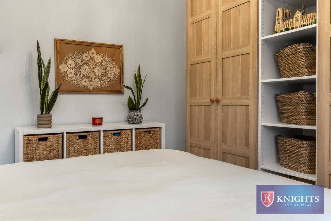 Property Image e84d68f7-8c4d-4c8b-895f-41b11317c508