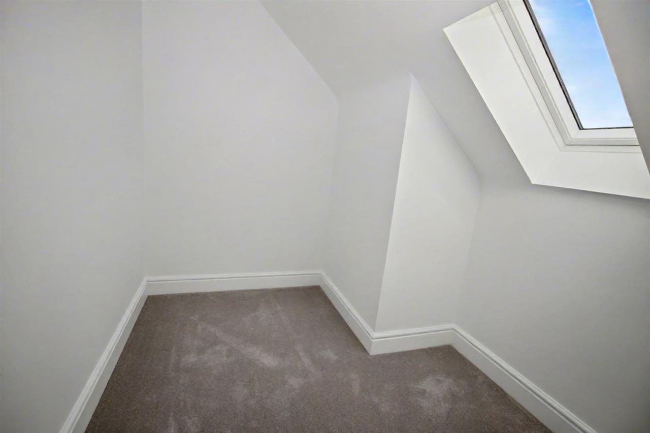 Property Image e850f35b-b0f4-4632-87e3-003c2f4d8519