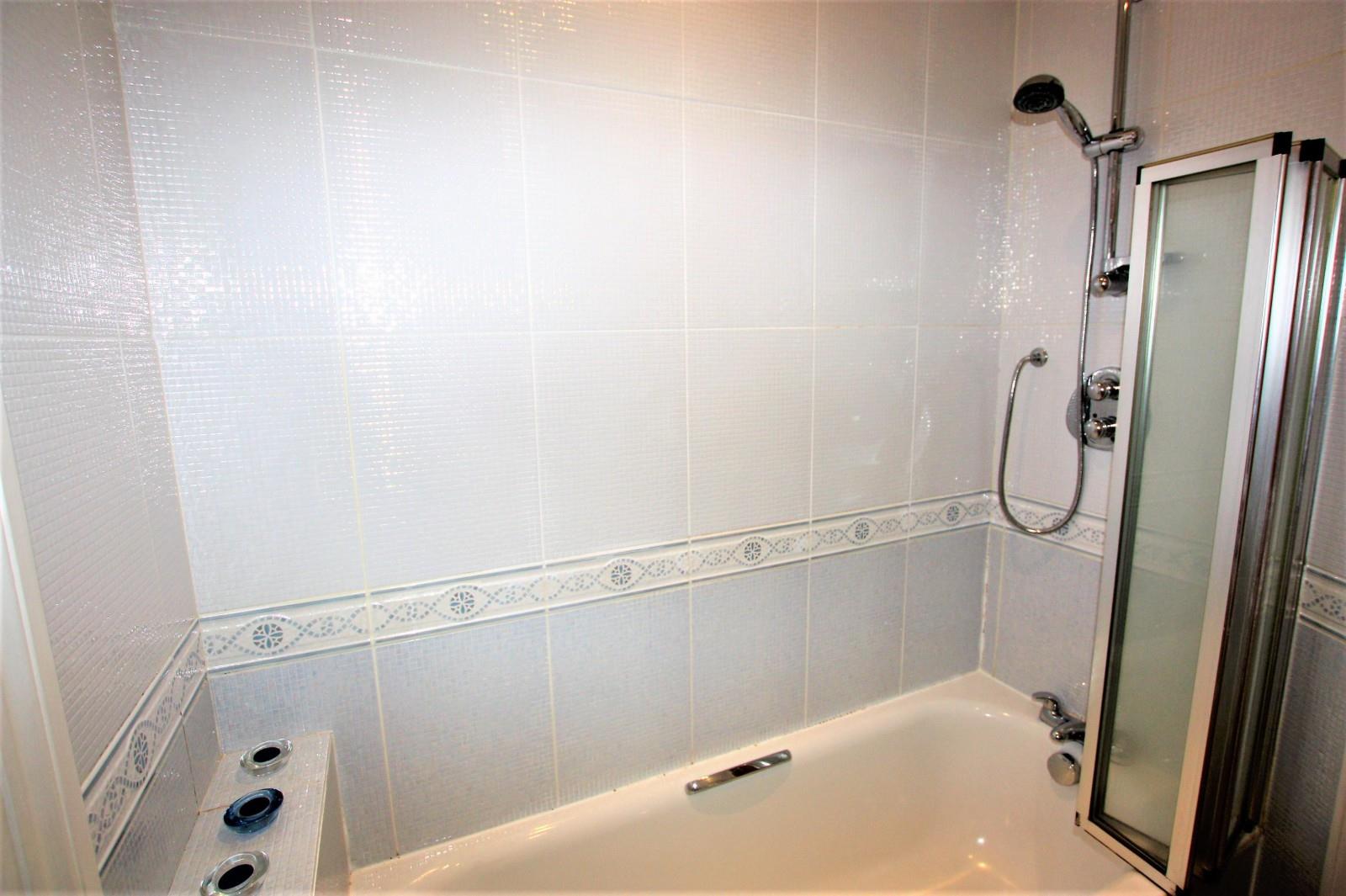 Property Image e852324f-62a7-40b7-9b67-f24c116b8e14