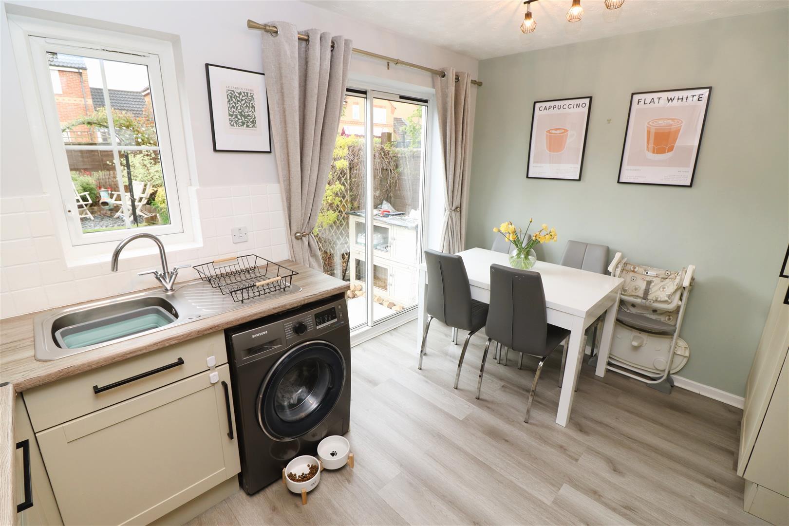 Property Image e8631906-c9f6-4773-9eb0-9c53d75858fd