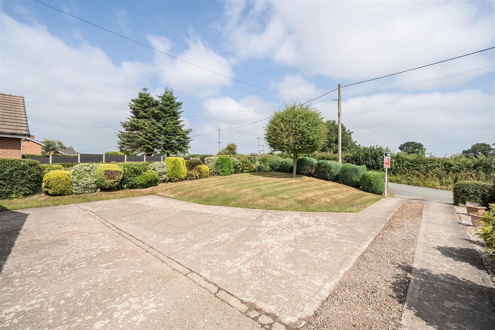 Property Image e8706cba-c0af-4085-9436-f73351e39965