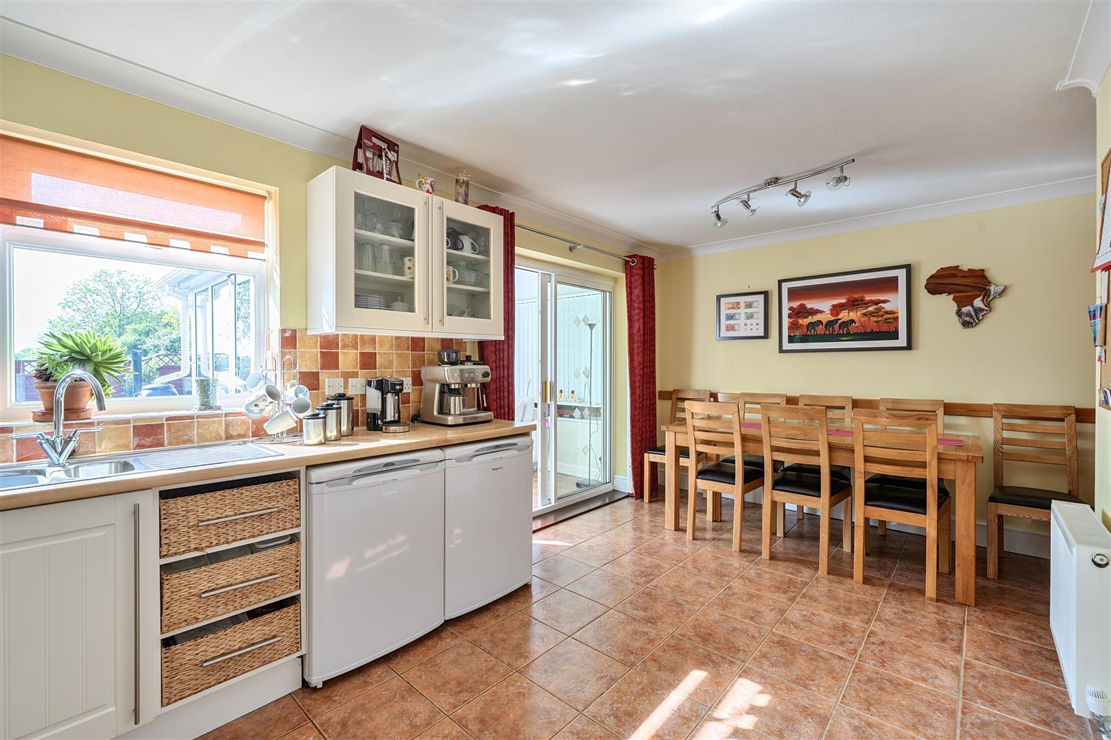 Property Image e878202c-049d-4ff7-a359-ddfd76834aeb