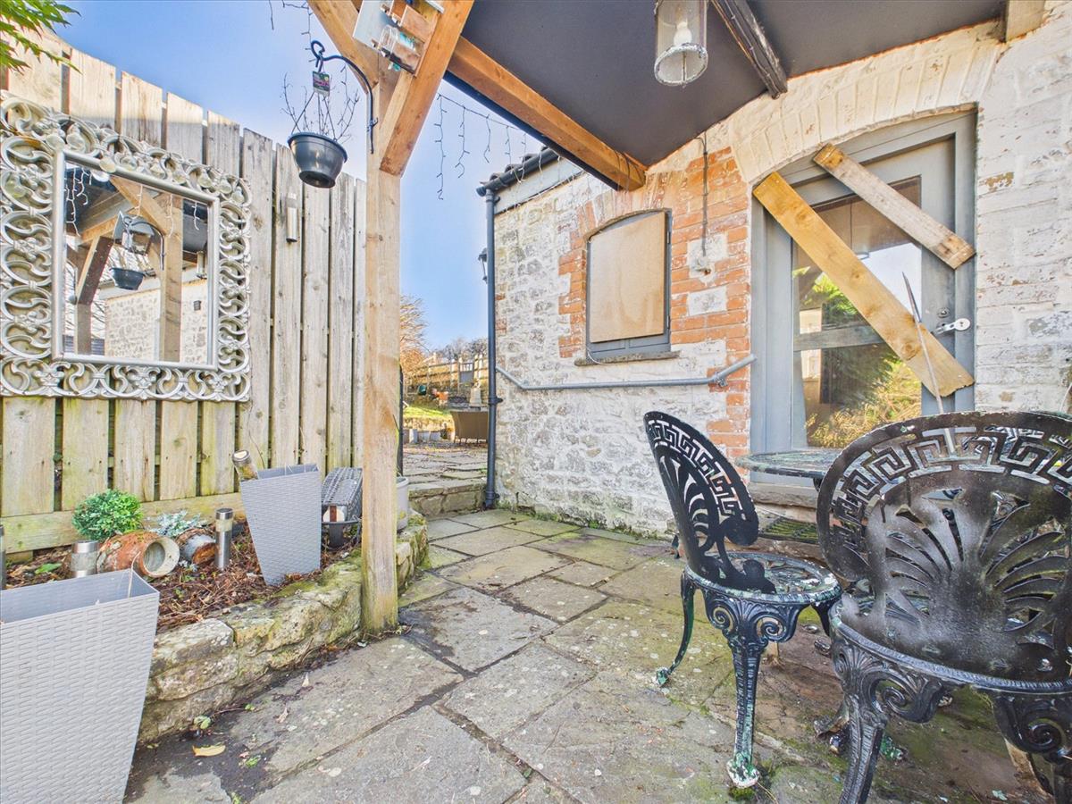 Property Image e89091df-e82d-4a5a-a3fe-e032d564bd6f