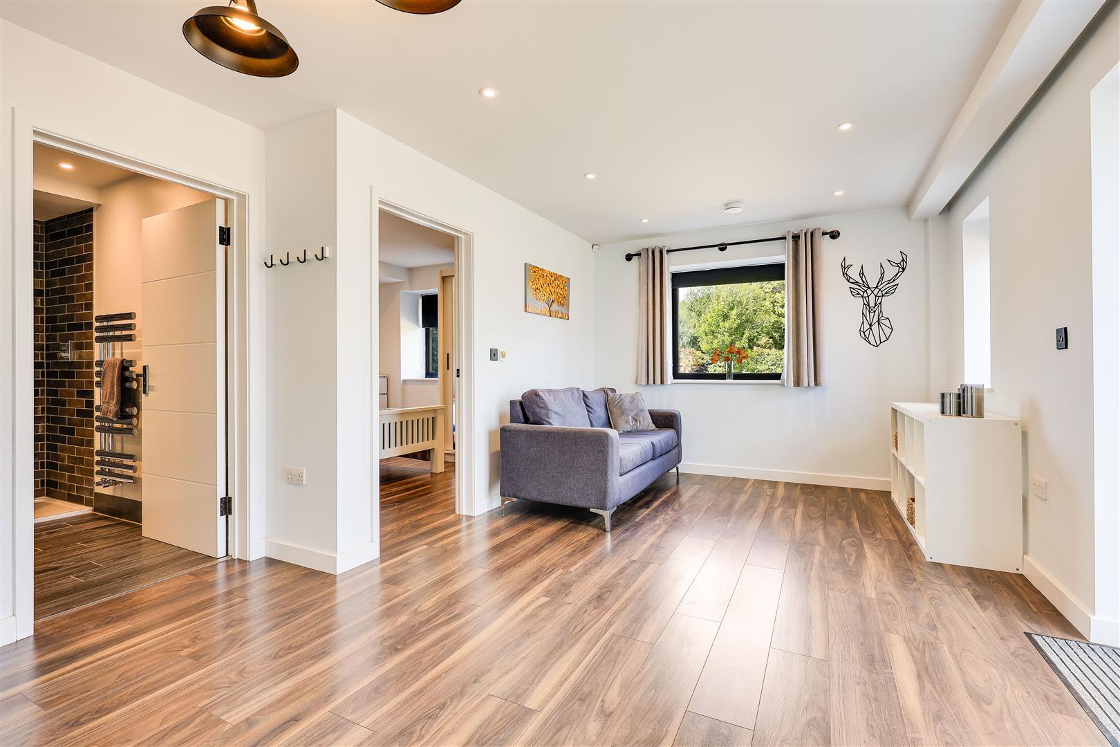 Property Image e897db94-9429-4536-83d6-7cf8dc612340