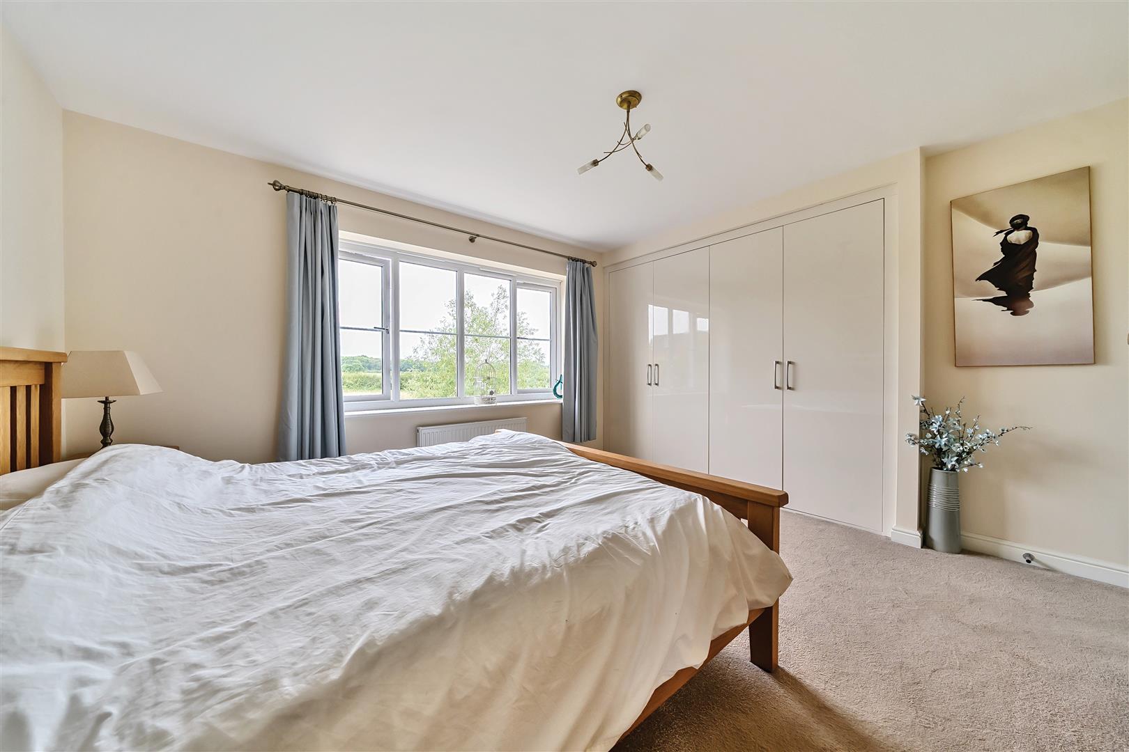 Property Image e8a60a52-8195-4ea1-a748-a059080e3119