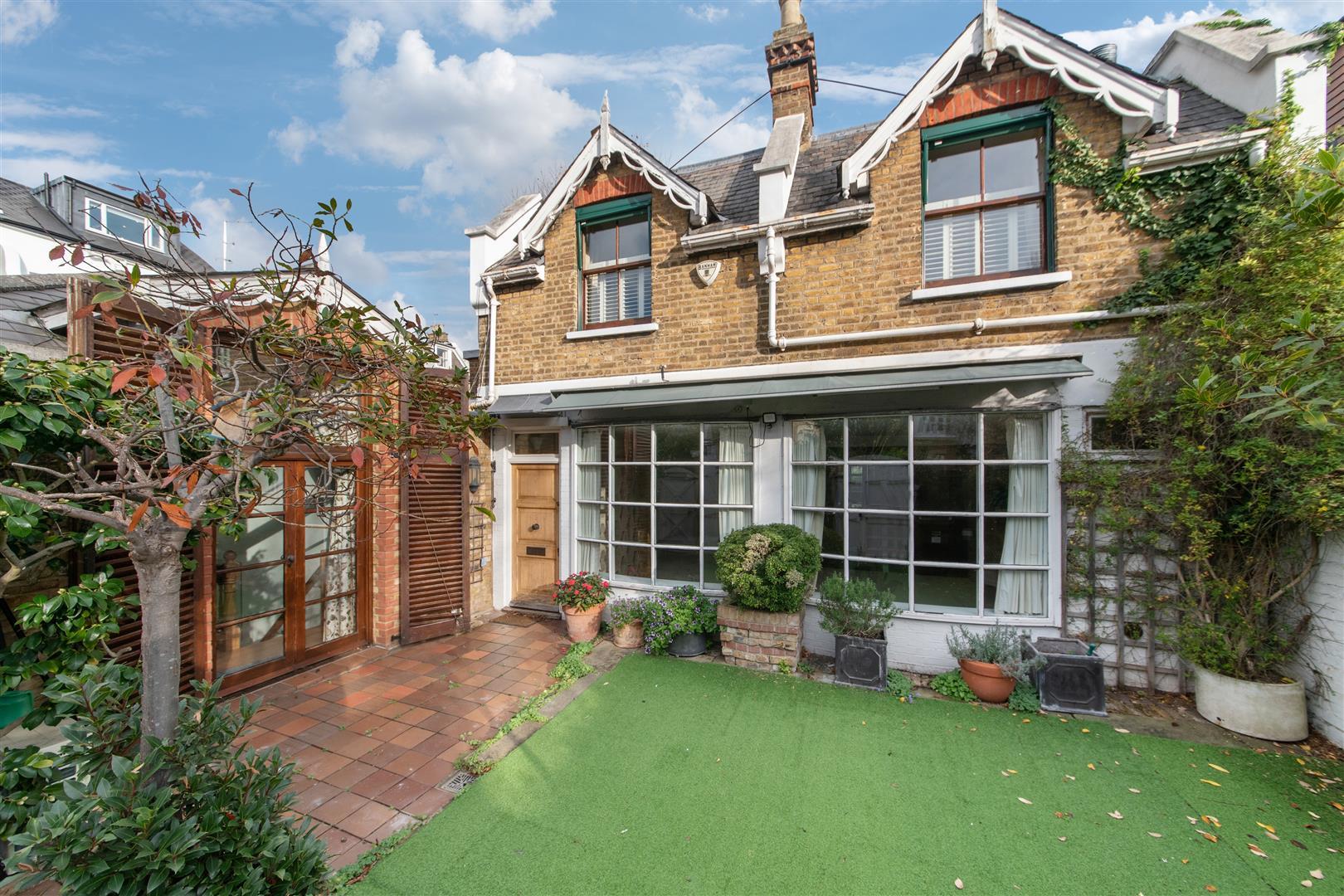 Property Image e8a874c3-aca8-4c8e-a63c-48d2e358566f