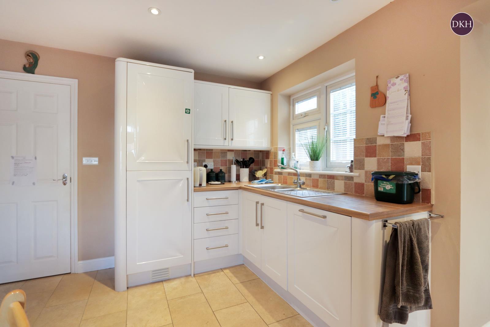 Property Image e8aa8280-8877-44ad-baae-d162f8131a81