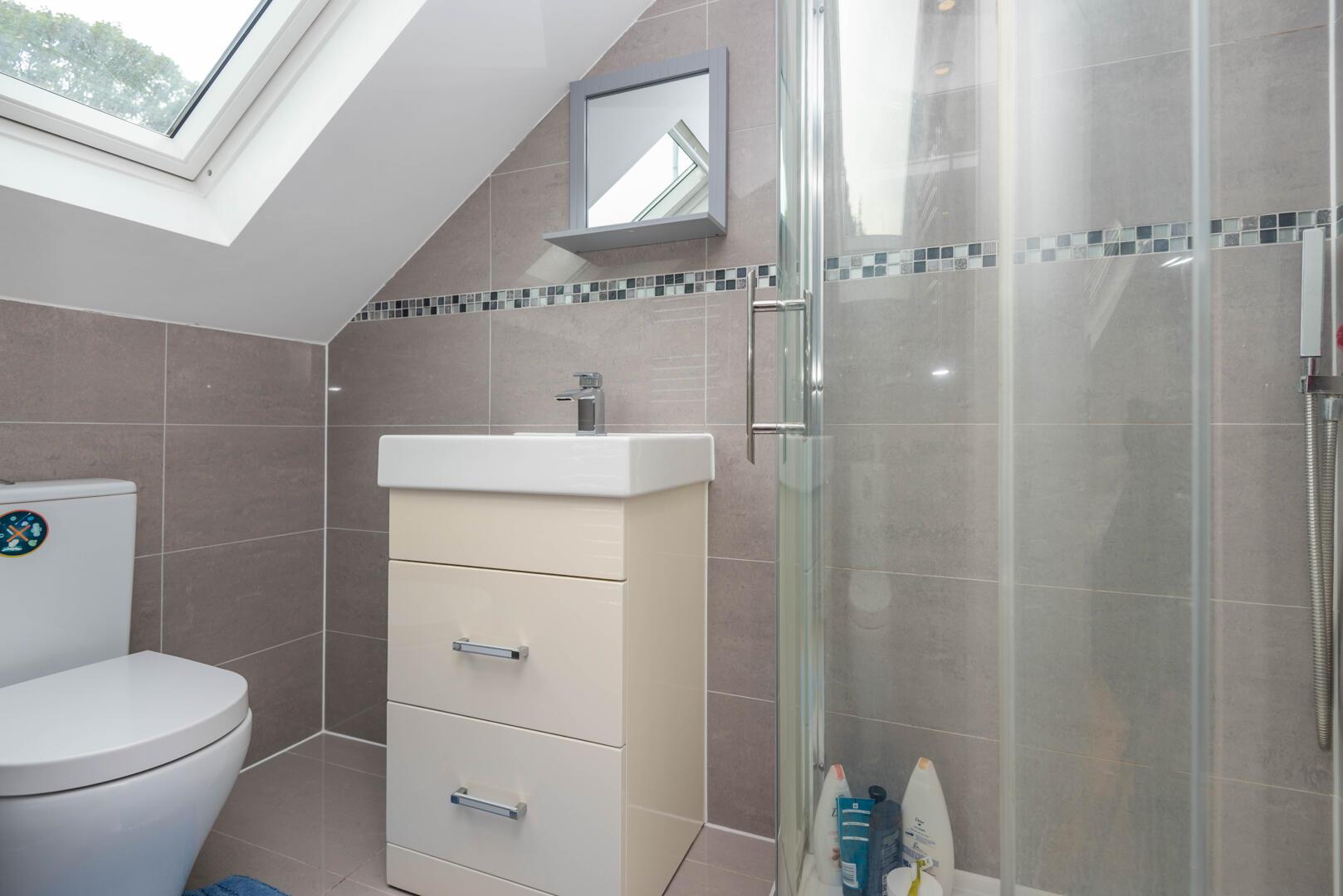 Property Image e8ae4a15-2b63-47b4-9464-2c29465bc6ae