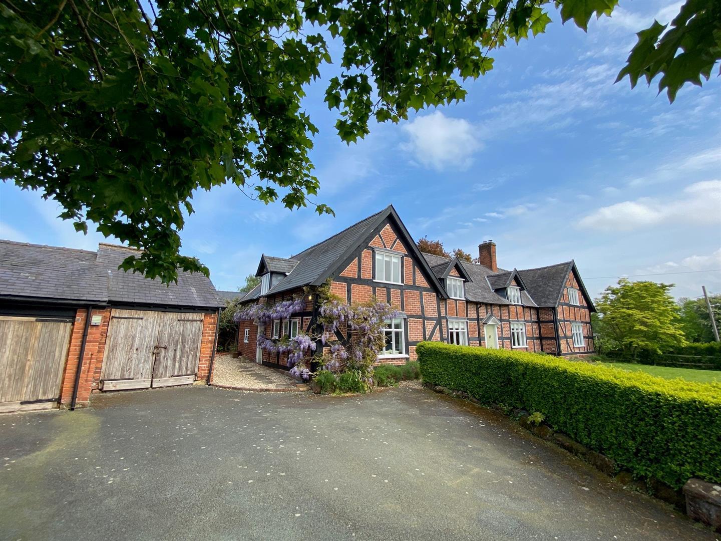 Property Image e8afd9cb-c009-4dbe-981d-eb7d49fbe559