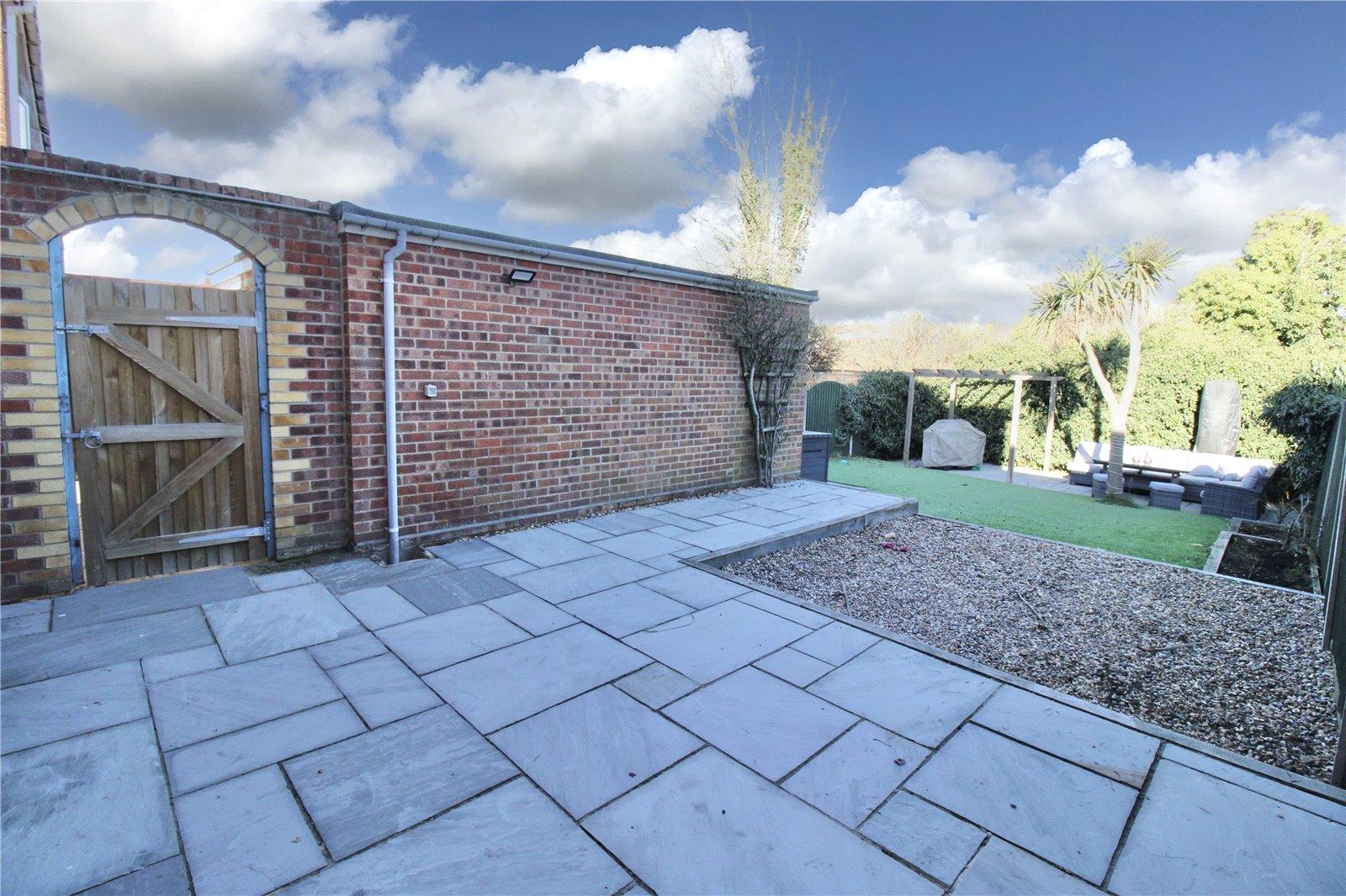 Property Image e8b48dcc-708f-4952-aaee-875ee63fa5a7