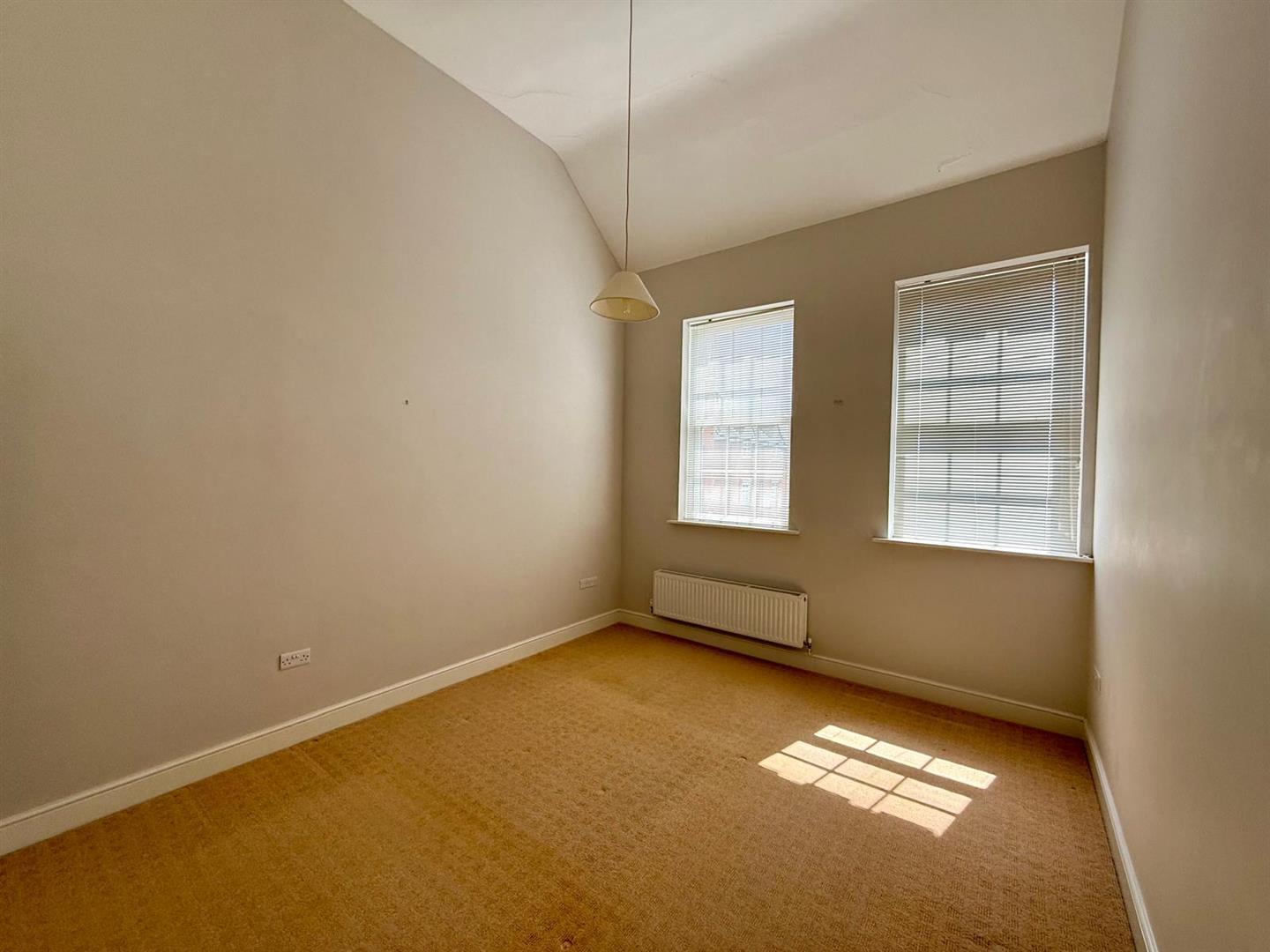 Property Image e8b716b0-944d-44b4-8527-d150bfbafd11