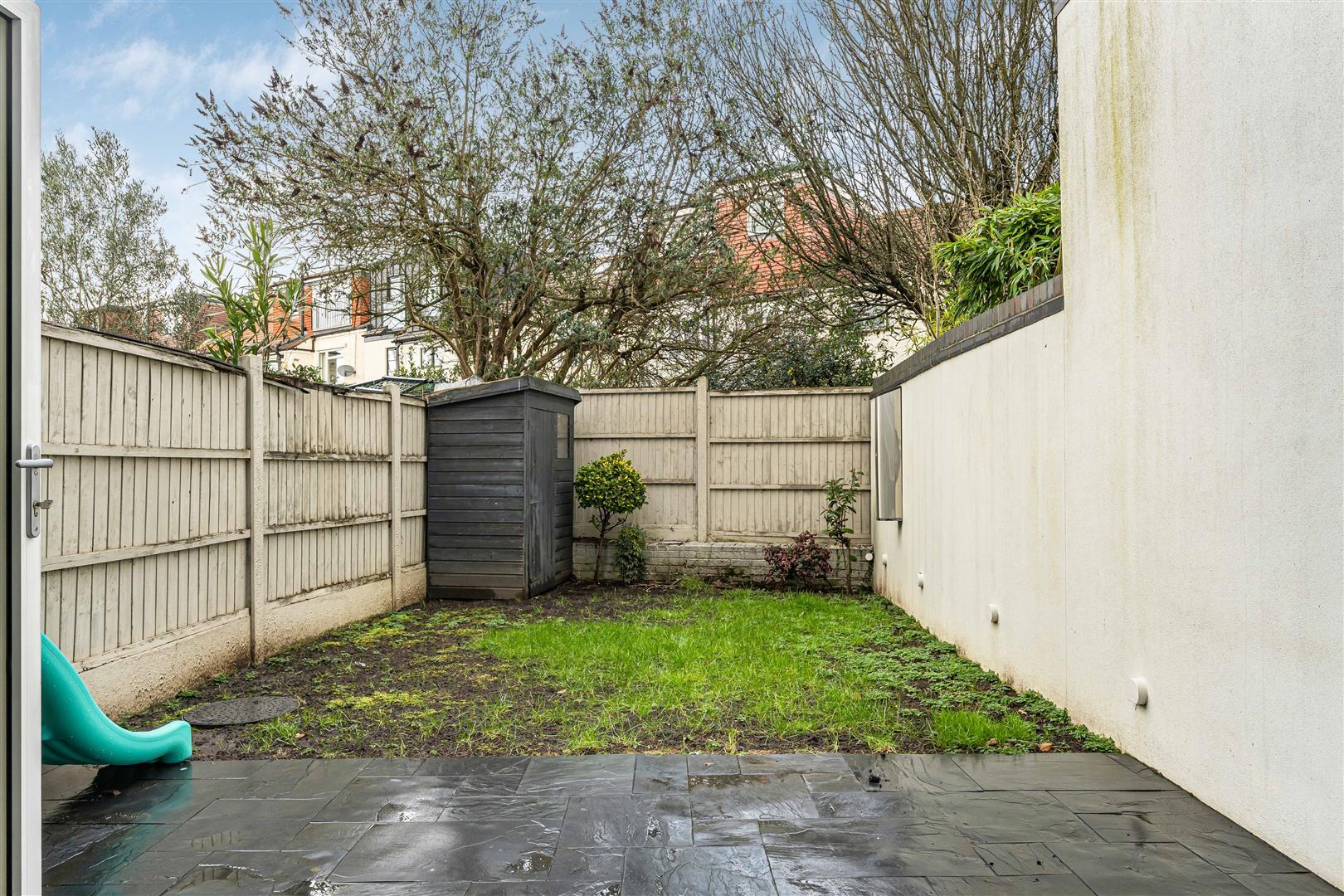 Property Image e8bf63af-3d7d-43ae-8842-0d313744194c