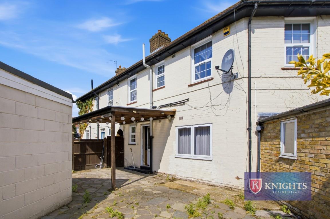 Property Image e8c30807-b95f-4f7f-b4ab-067f690dcf53