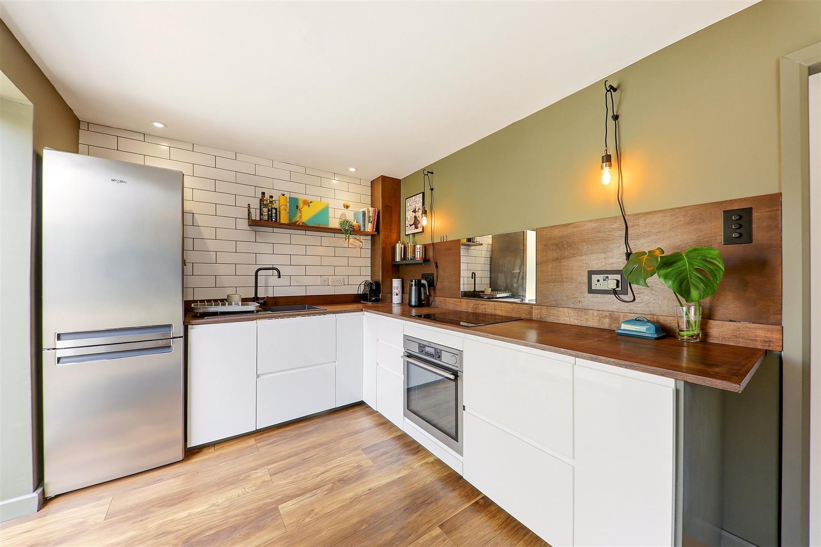 Property Image e8ca23ed-9e30-4ede-9db4-cd3070f28f0b