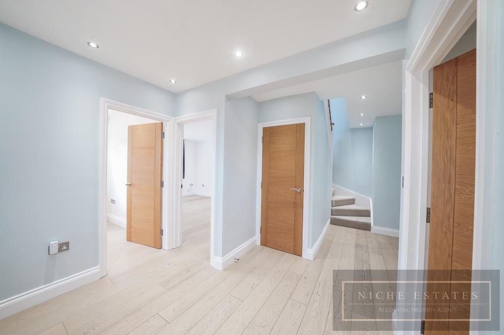 Property Image e8cd9b8c-fa73-49a8-ab3e-9d815679ae16
