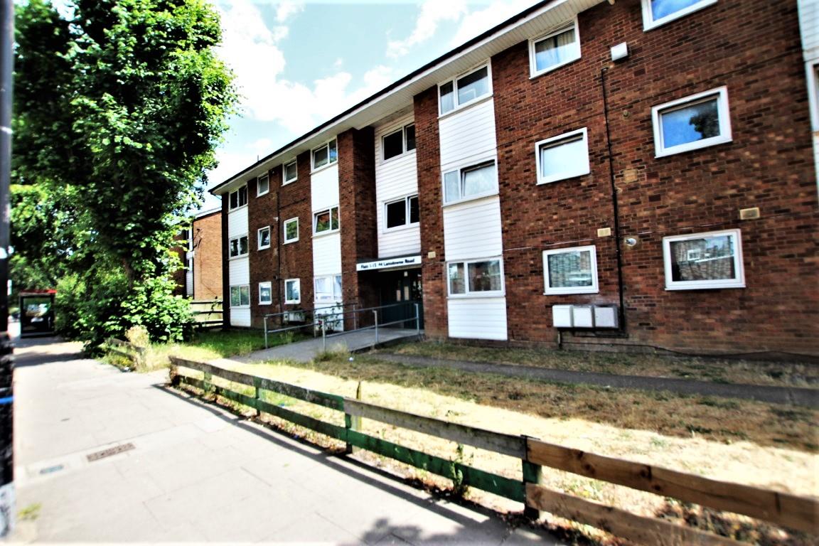 Property Image e8da3e27-a52d-40a1-9d5a-48277e94f124