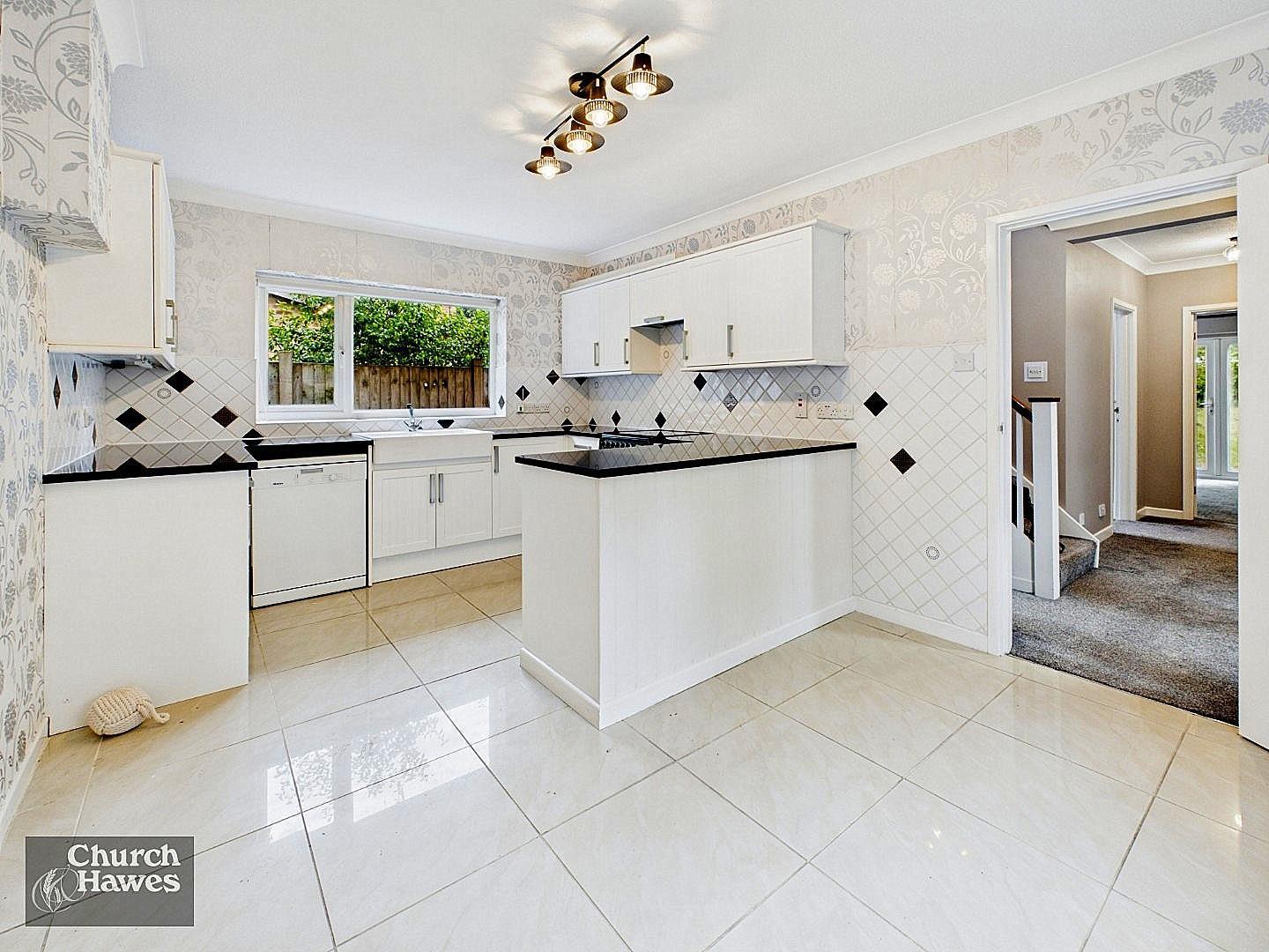Property Image e8debfef-0342-40f0-b4bb-45f8a685ae58