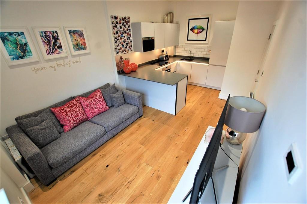 Property Image e8e98cf2-32f8-43fe-9b12-e03265962440