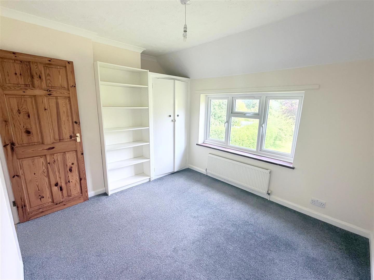 Property Image e8e9f6c5-0369-46c9-b2ed-8eed79c08545