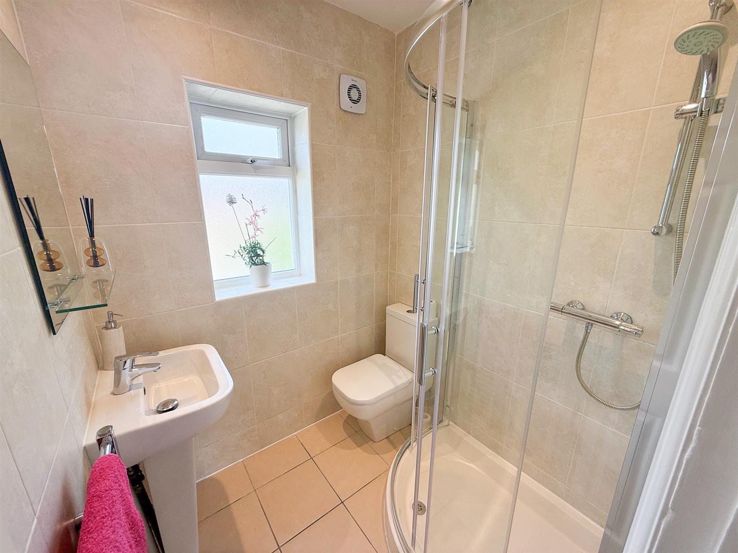 Property Image e8ed40e6-81ec-4483-a297-6fe5560b1490