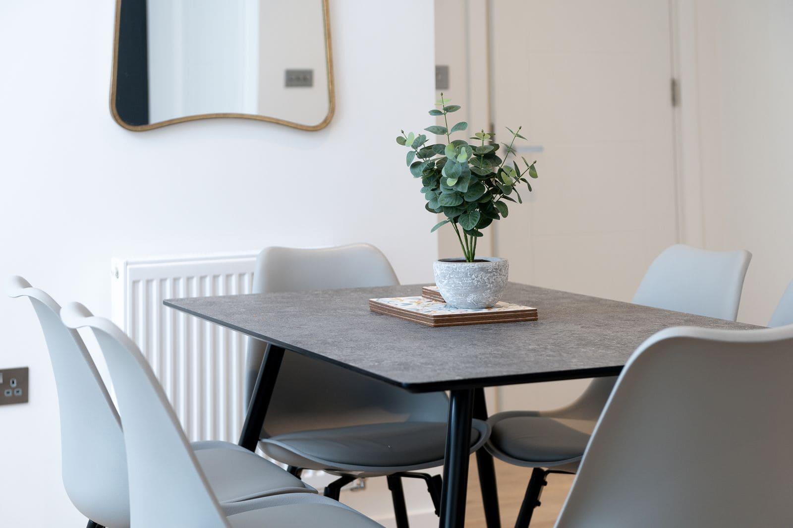 Property Image e8ed720b-8cad-4ad5-a460-fbf7a423e3d0