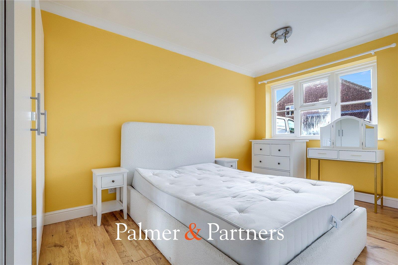 Property Image e8f8d3c0-15b0-4835-924c-4c69bf8d9fdb
