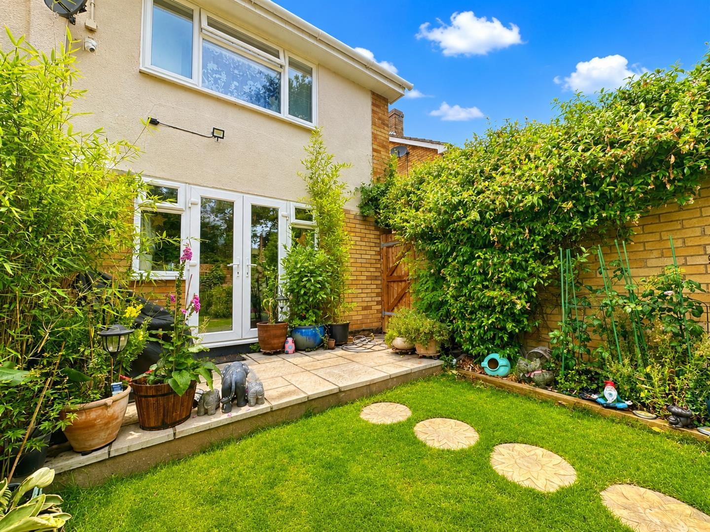 Property Image e907c7df-e1de-49c8-84c1-cdeba74f6370