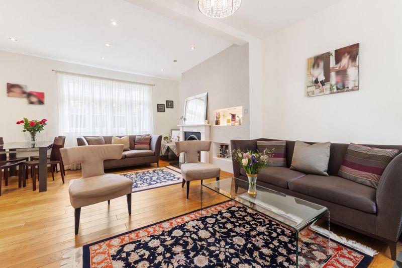 Property Image e90d4db3-b90a-48c6-94c5-0f8be86a3ed6