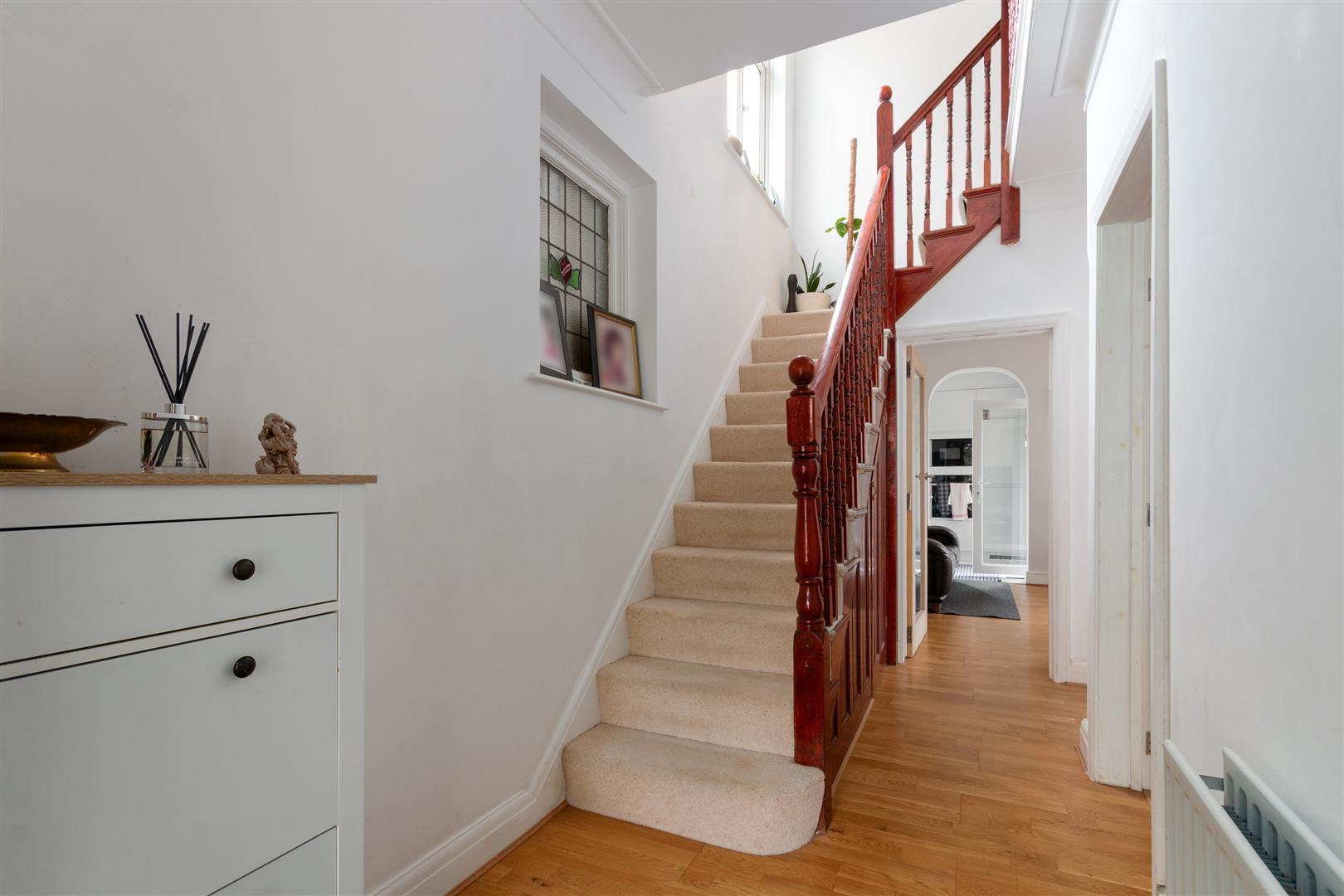 Property Image e929dbe8-cf82-4de3-a877-4dc3d0a43910