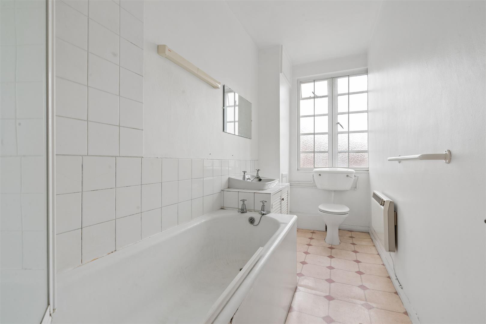 Property Image e92a9a38-569d-493e-80c6-3dbb0041dca3