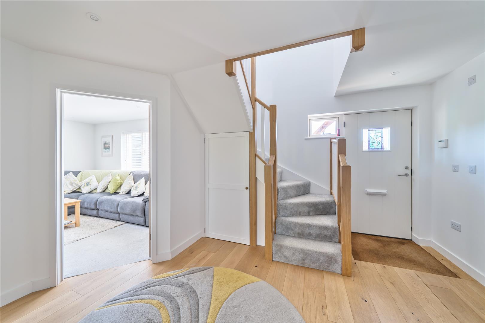 Property Image e92dedfa-6719-4ff5-8133-eab4c953b81b