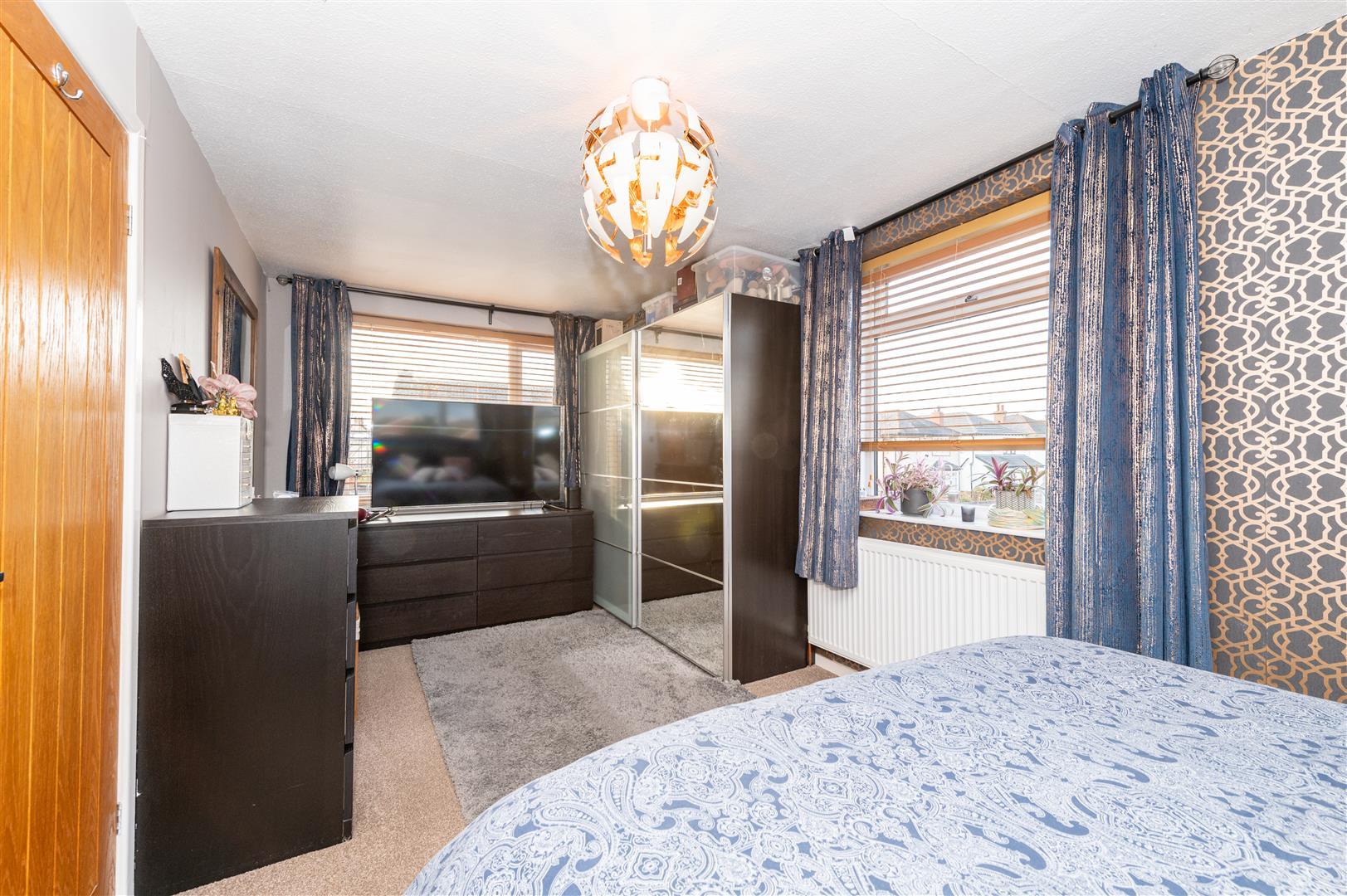 Property Image e93a29ba-17a3-4433-aea0-67fea0629bff