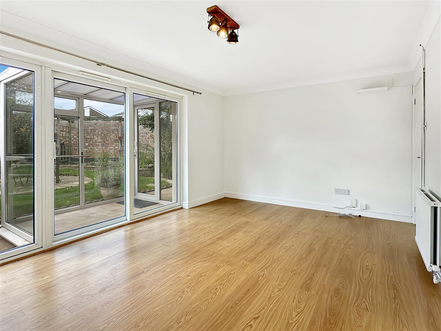 Property Image e93be433-dbd8-47f3-bcc8-9be84dda56ea