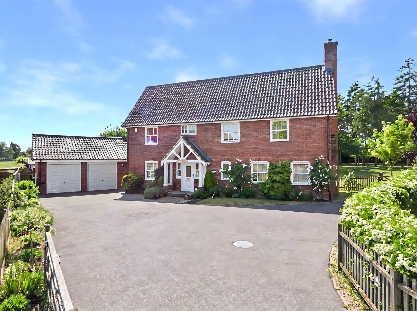 Property Image e93fb8ad-06f8-47a6-b5ba-dcdf3b87447f