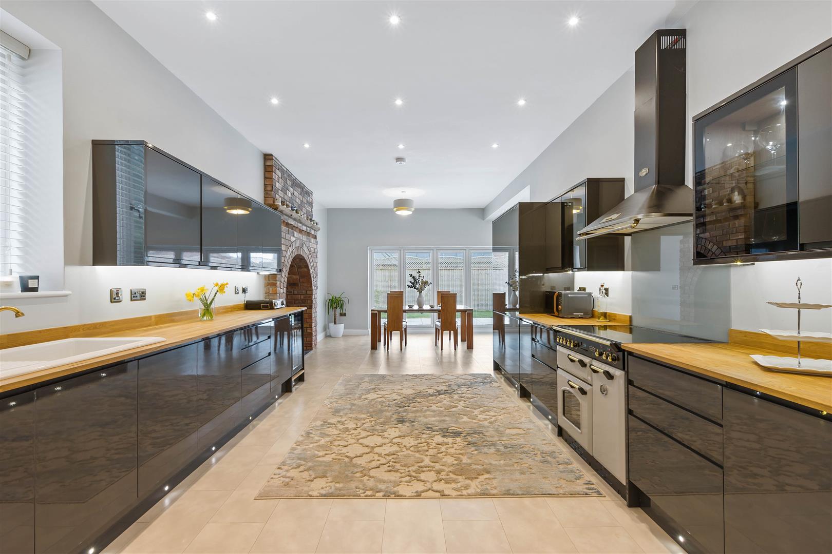 Property Image e93fd760-d66f-4db0-9468-66a40fad5627