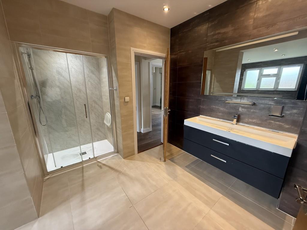 Property Image e941ab13-1812-4cdd-845a-f8a2b0c0ce04