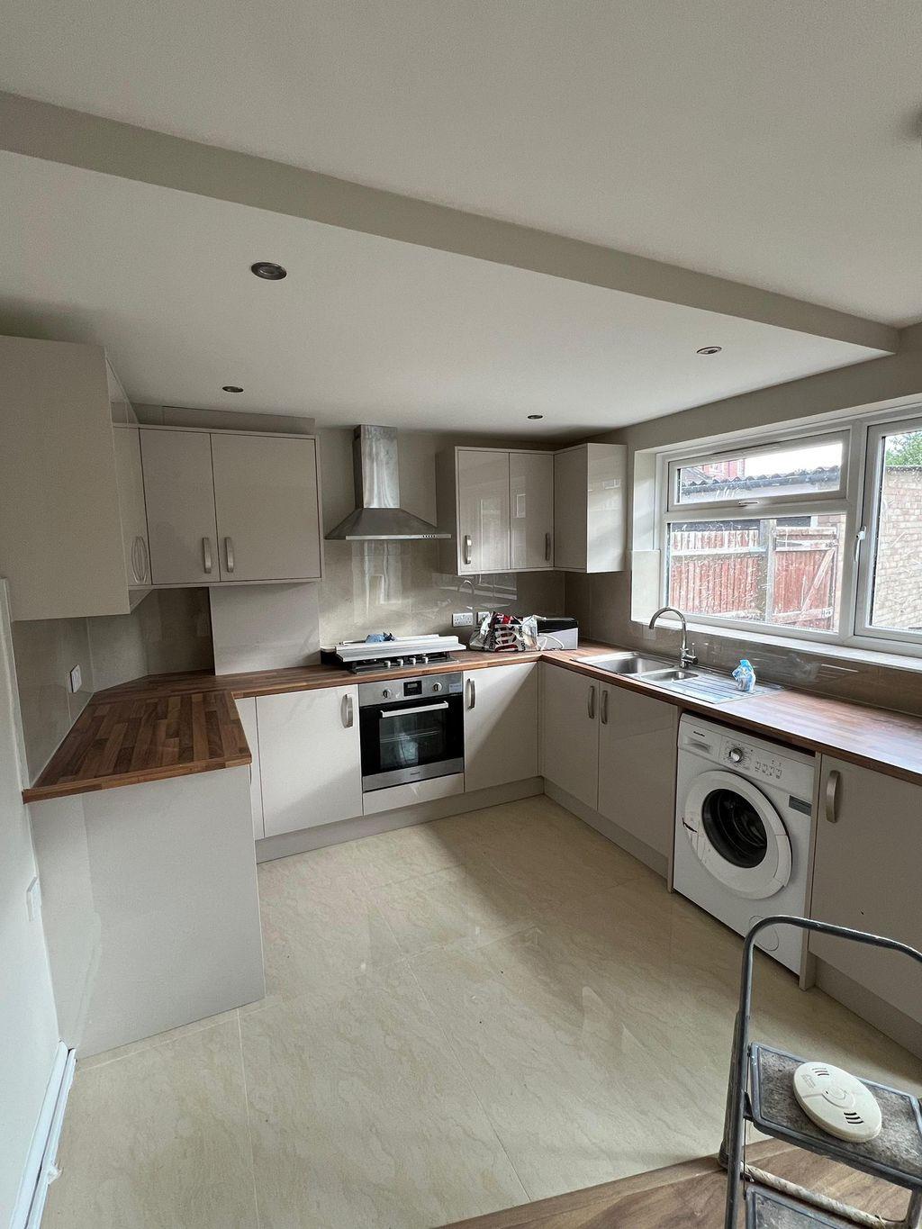 Property Image e94436ba-c808-476f-9e6f-3967ad59e445