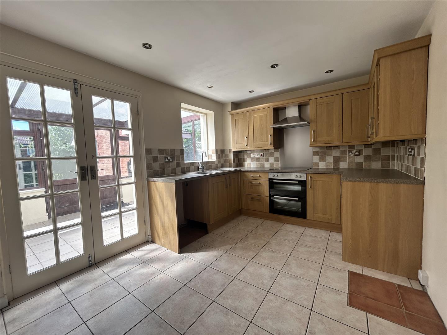 Property Image e9473053-8453-49ee-b960-cd0eb1b2626d